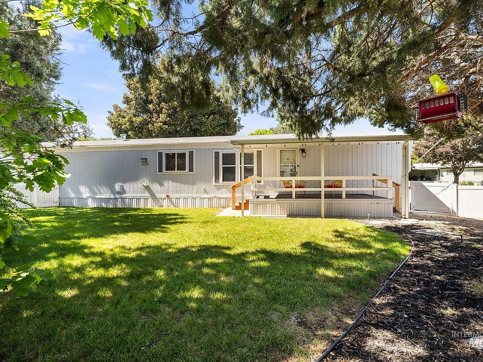 1st image of 5531 N Sudley Ln