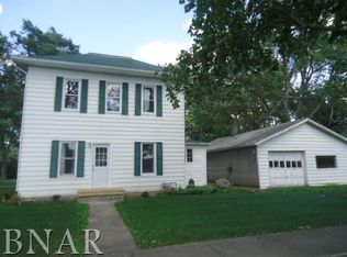 300 S Jefferson St, Flanagan, IL
