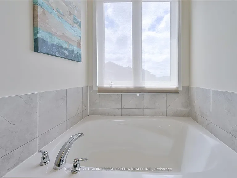 209 Baber Cres — Photo 23