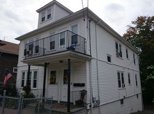 566 Lagrange St, West Roxbury, MA 02132