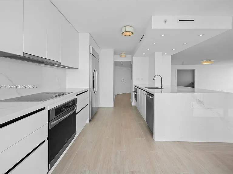 520 Brickell Key Dr #A1206 — Photo 14