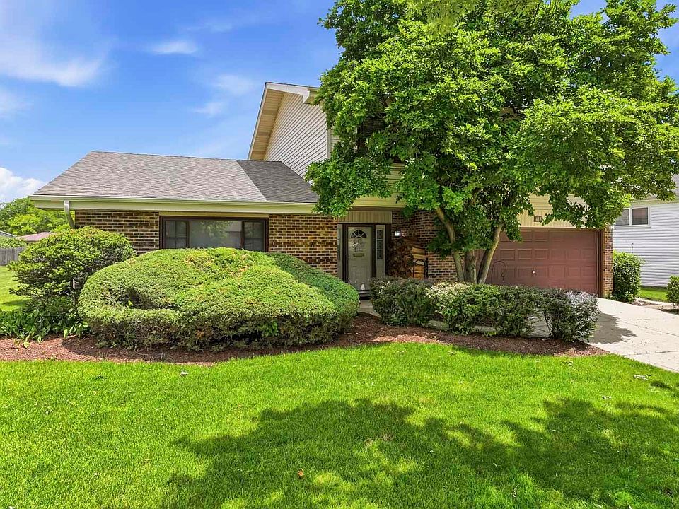 1st image of 415 Cypress Ct