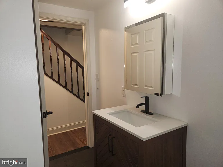 3856 Terrace St — Photo 24