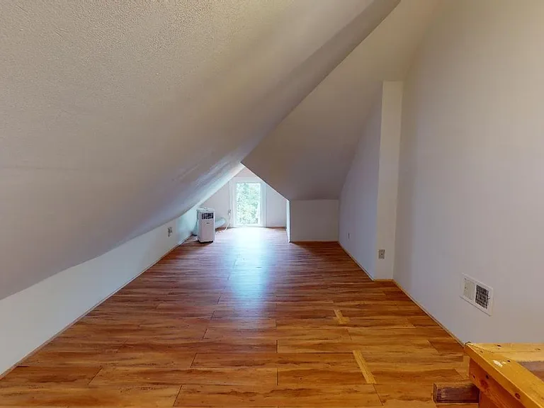 102 E Patterson Ave — Photo 10