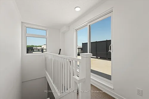 1121 Cooke Blvd Photo 1