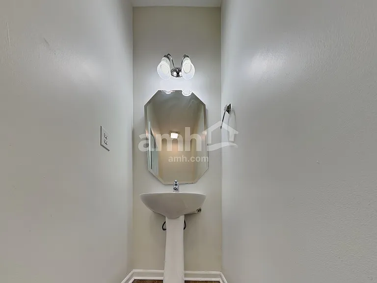 145 Collenton Ln — Photo 9