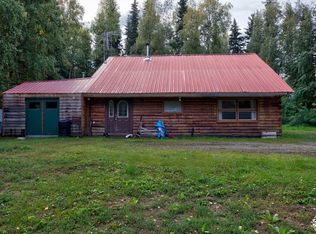 552 Carl Crosman Way, North Pole, AK 99705