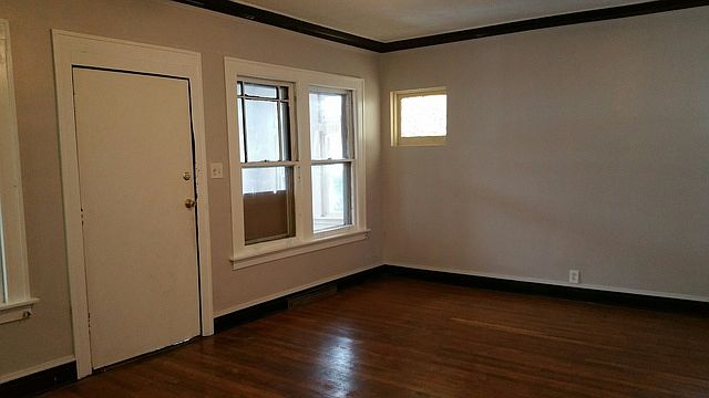 2nd image of 10750 S Wentworth Ave