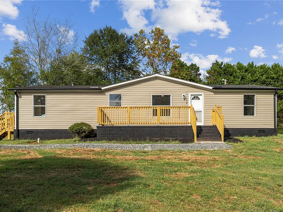 1st image of 116 Lynchburg Cir