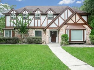322 E North Hill Dr, Spring, TX 77373