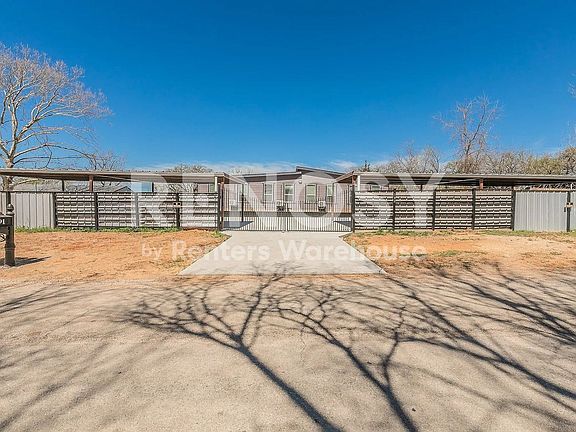 3rd image of 191 County Road 4849 #2