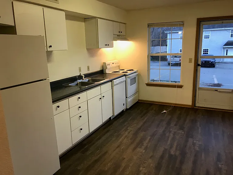 Uptegrove Apartments — Photo 7