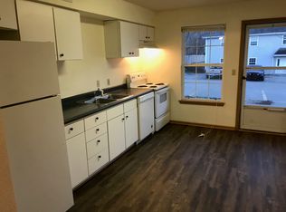 Uptegrove Apartments, Knob Noster, MO 65336