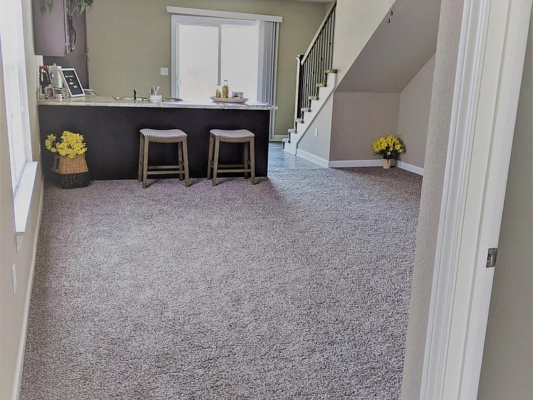809 Markey Pl — Photo 4