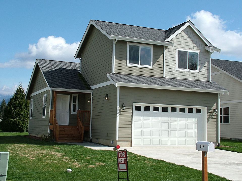 front w/ 2 car garage