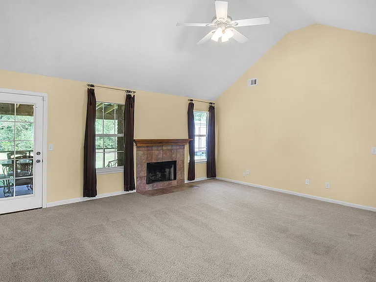 1341 Ryans Way — Photo 10