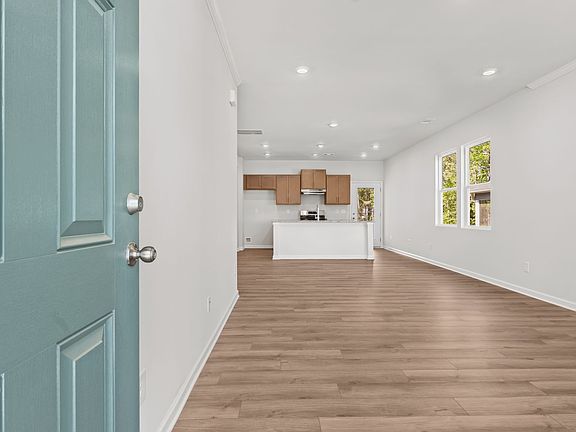 4th image of 363 Cedar Hill Dr #64