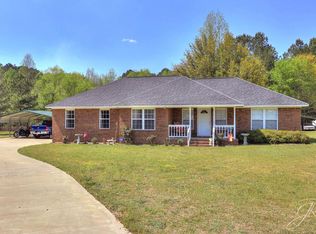 3285 Raffield Ct, Dalzell, SC 29040