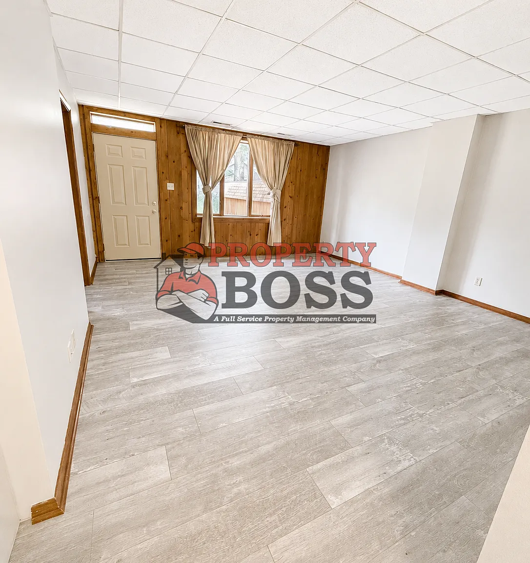 333 West 3rd Street Unit 2 Hobart - 1 — Photo 2