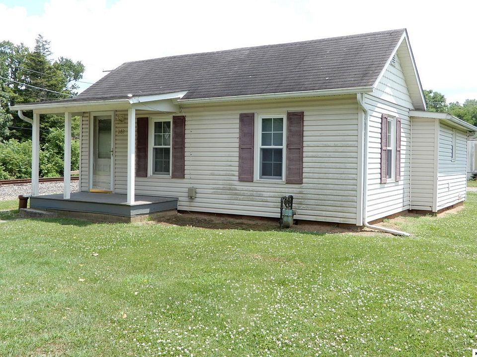 1st image of 262 Mill St
