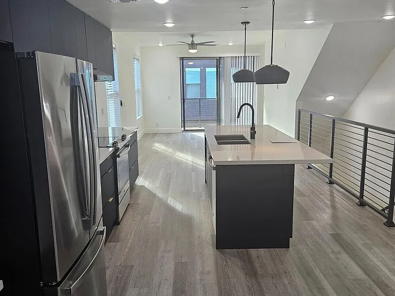 309 S Roosevelt St — Photo 10