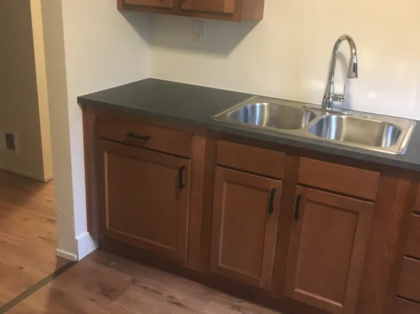 312 Kelly Ave APT 2, Pittsburgh, PA 15221