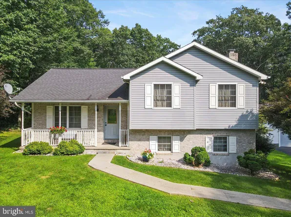 696 Pine Hill Rd, Andreas, PA 18211