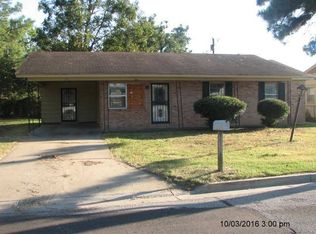 816 Jackson St, Cleveland, MS 38732