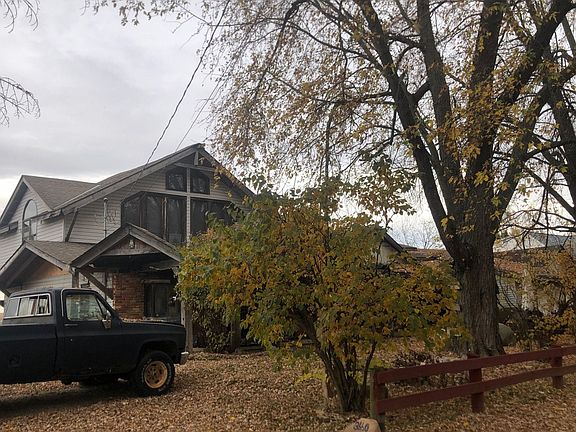 2nd image of 3660 Sycamore Ln