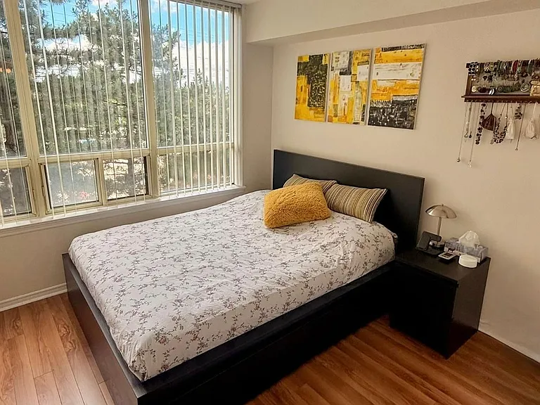 7 Bishop Ave #408 — Photo 13