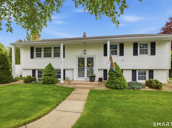 7 Stardust Drive, Enfield, CT 06082