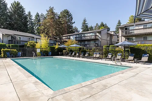 Alder Bellevue Photo 1