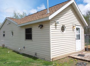 15933 Maple Ln, Nashwauk, MN 55769