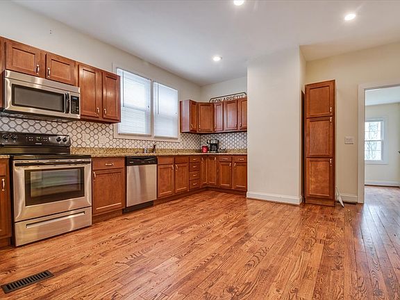 5th image of 4441 Colerain Ave