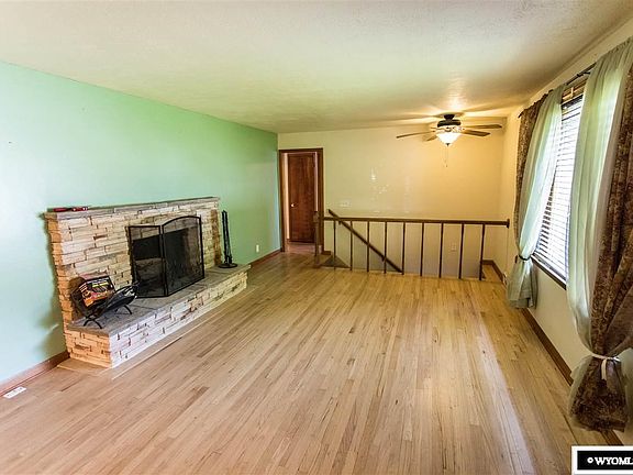 5th image of 3600 Monte Vista Dr