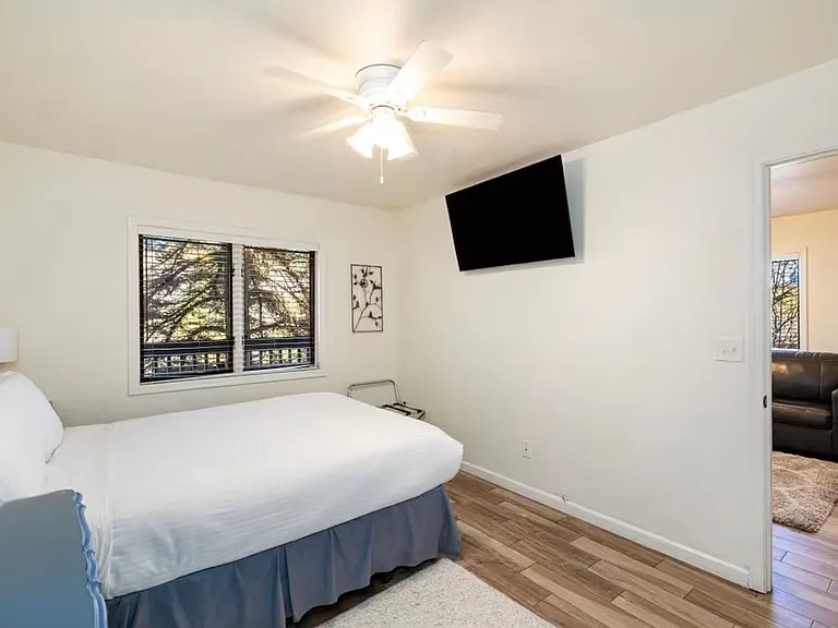 2645 E Valley View Rd #9117 — Photo 16