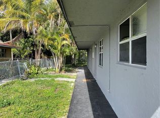 3105 SW 12th Pl, Fort Lauderdale, FL 33312