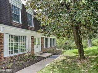 6127 Saddle Horn Dr, Fairfax, VA 22030