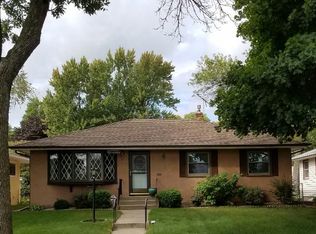 1629 Cottage Ave E, Saint Paul, MN 55106