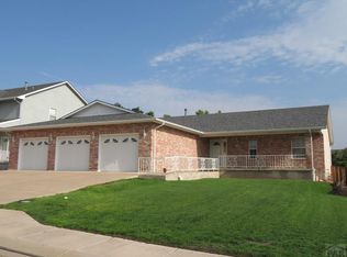 43 Altadena Dr, Pueblo, CO 81005