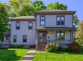 74 Wentworth Ave, Lowell, MA 01852