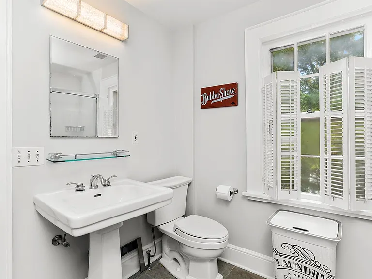 61 Hillandale Rd — Photo 23