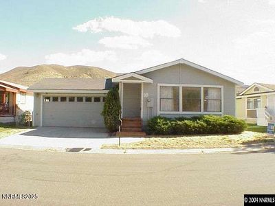 14 Avenue De La Couleurs, Sparks, NV, 89434