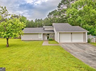 10 1st Ave E, Newnan, GA 30265