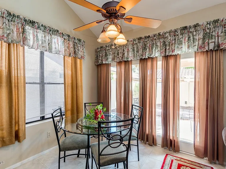 193 W Amanda Ln — Photo 11