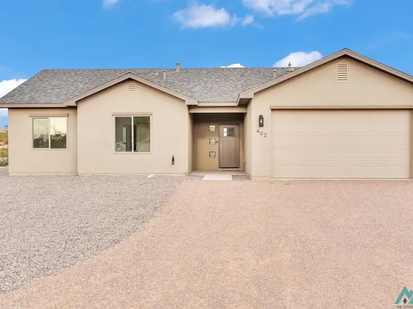 402 Skyline Dr, Elephant Butte, NM 87935