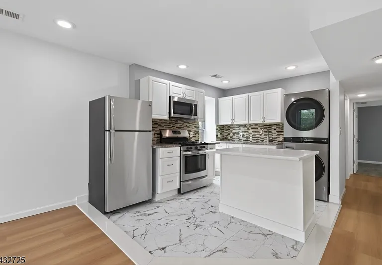 223 Main St #2 — Photo 5