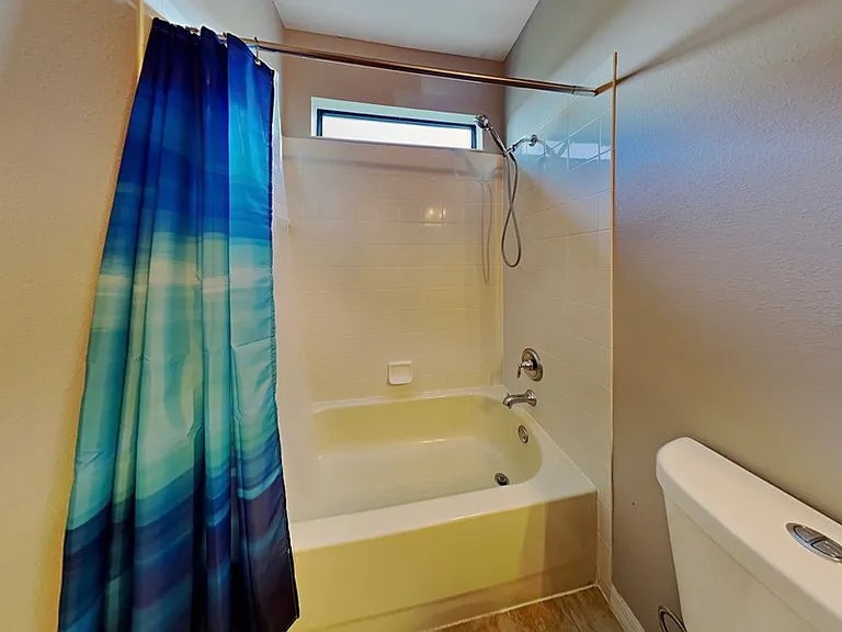 2131 Lacosta Pl — Photo 25