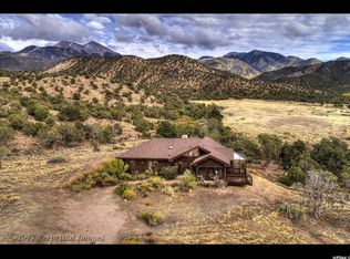 30 Desert Solitaire Rd, Moab, UT 84532