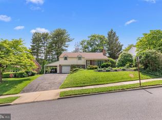 2034 Springhouse Rd, Broomall, PA 19008